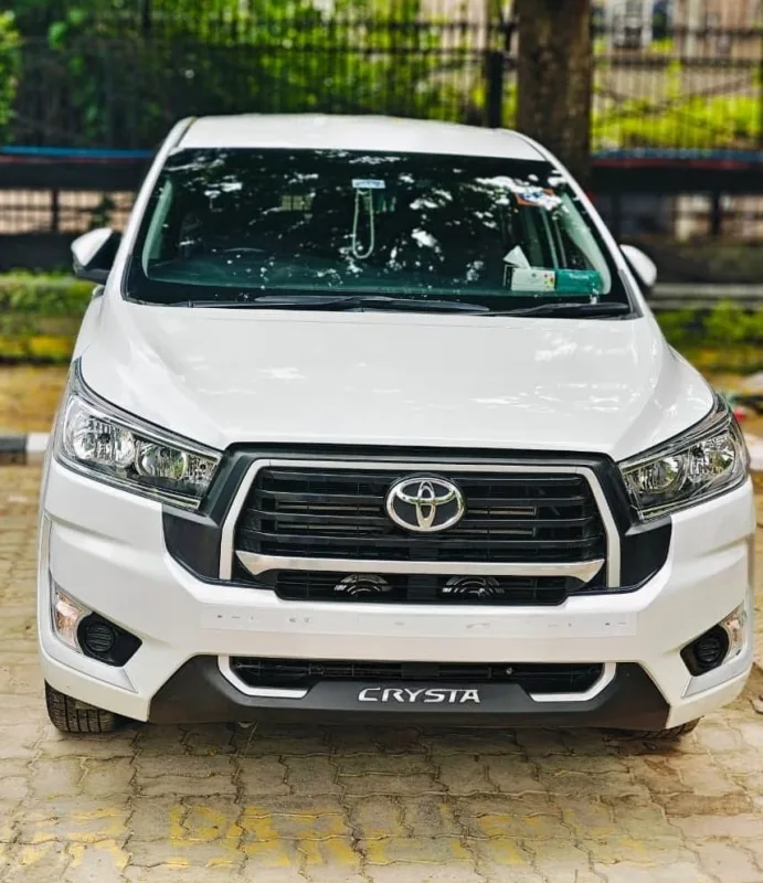 Innova Crysta
